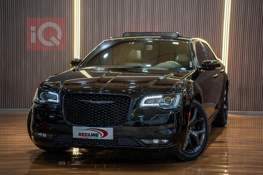 کرایسلەر 300